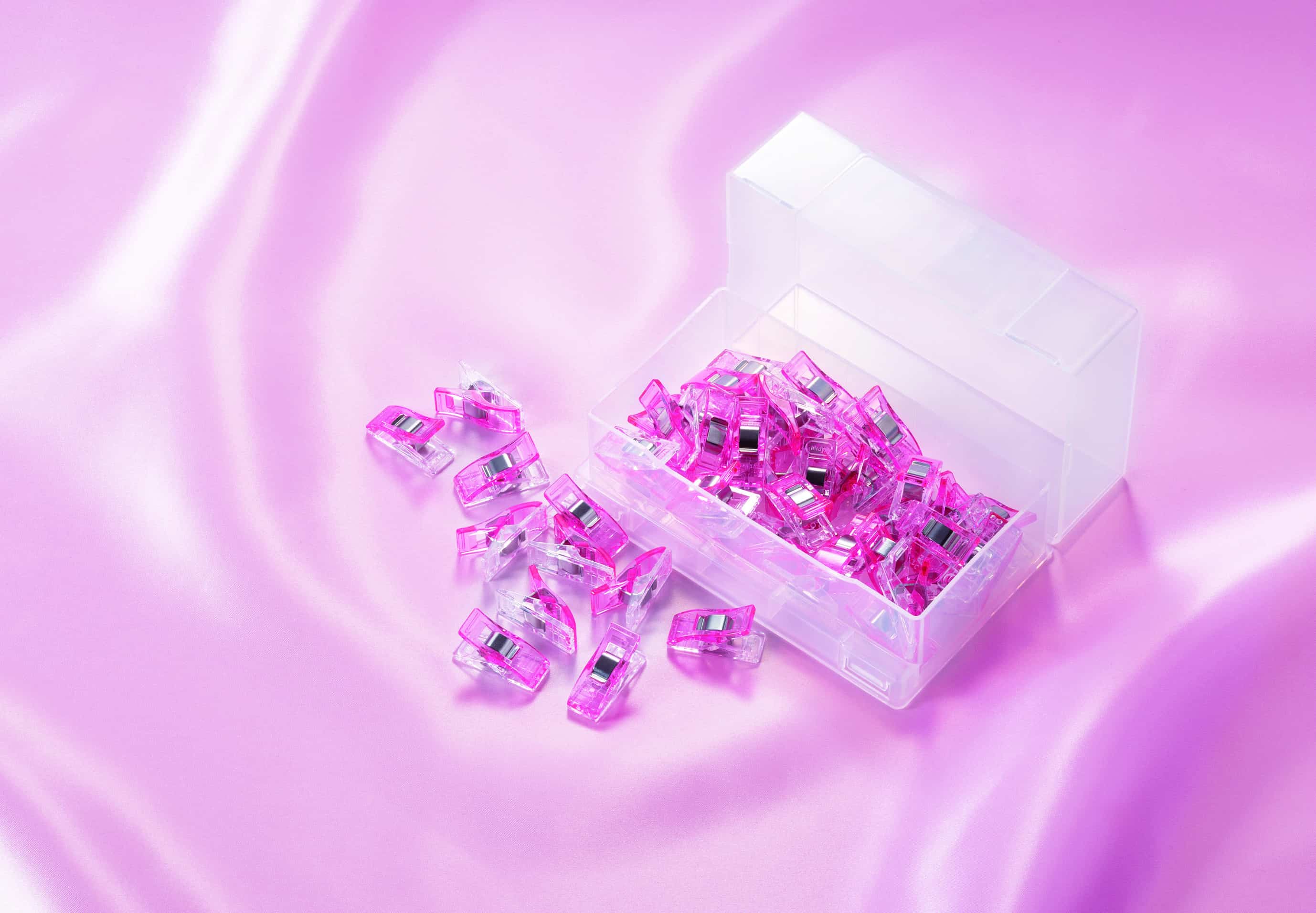 3167 Pink Wonder Clips (OOP)