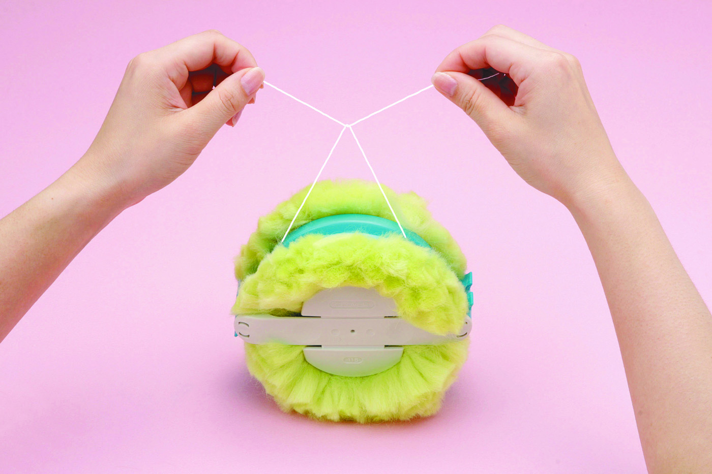 3128 XL Pom Pom Makers (IN USE step 3)