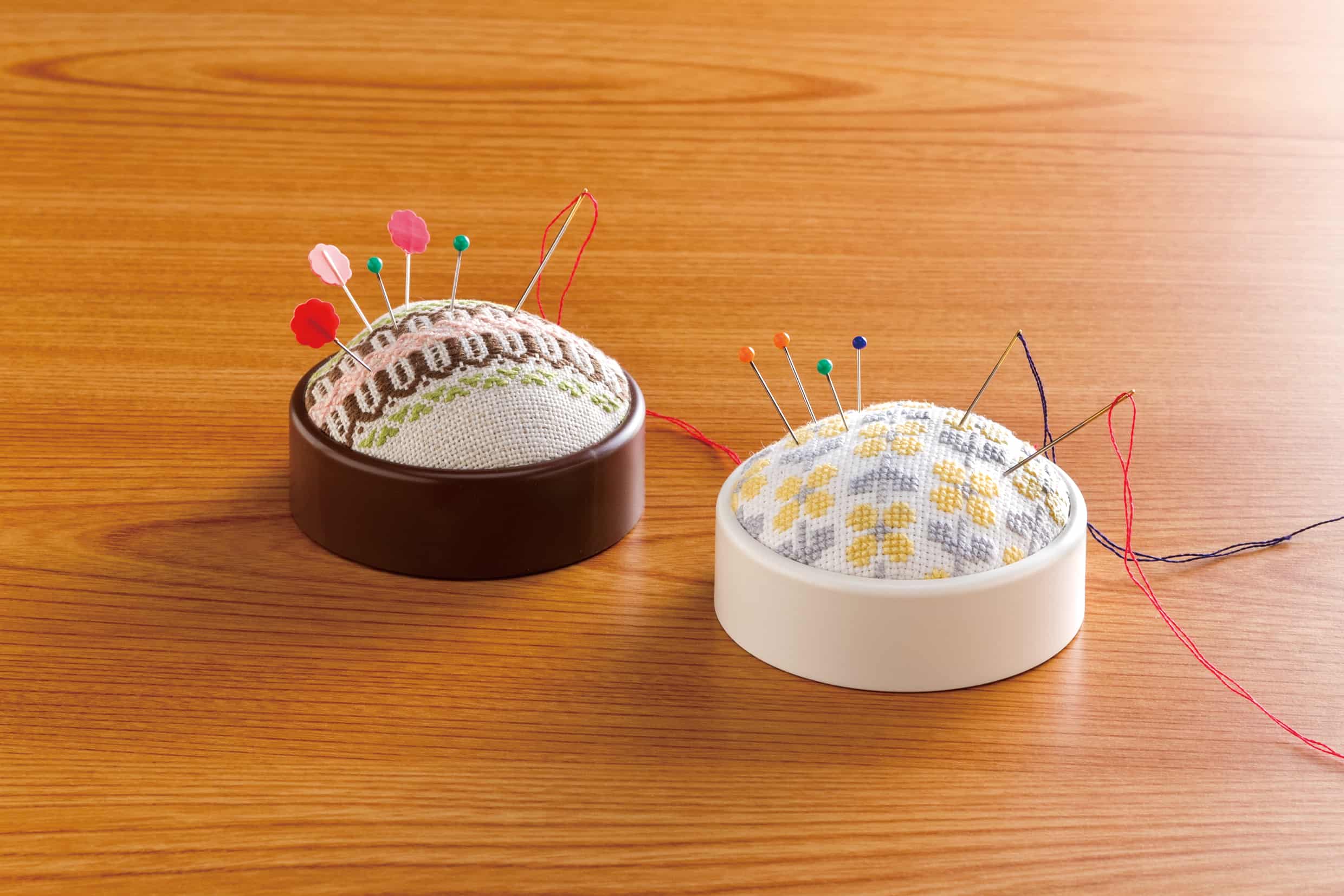 image_create-a-pincushion_brown&ivory