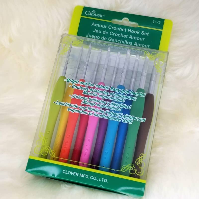Clover Amour Crochet Hooks – Moogly Thoughts and a Giveaway