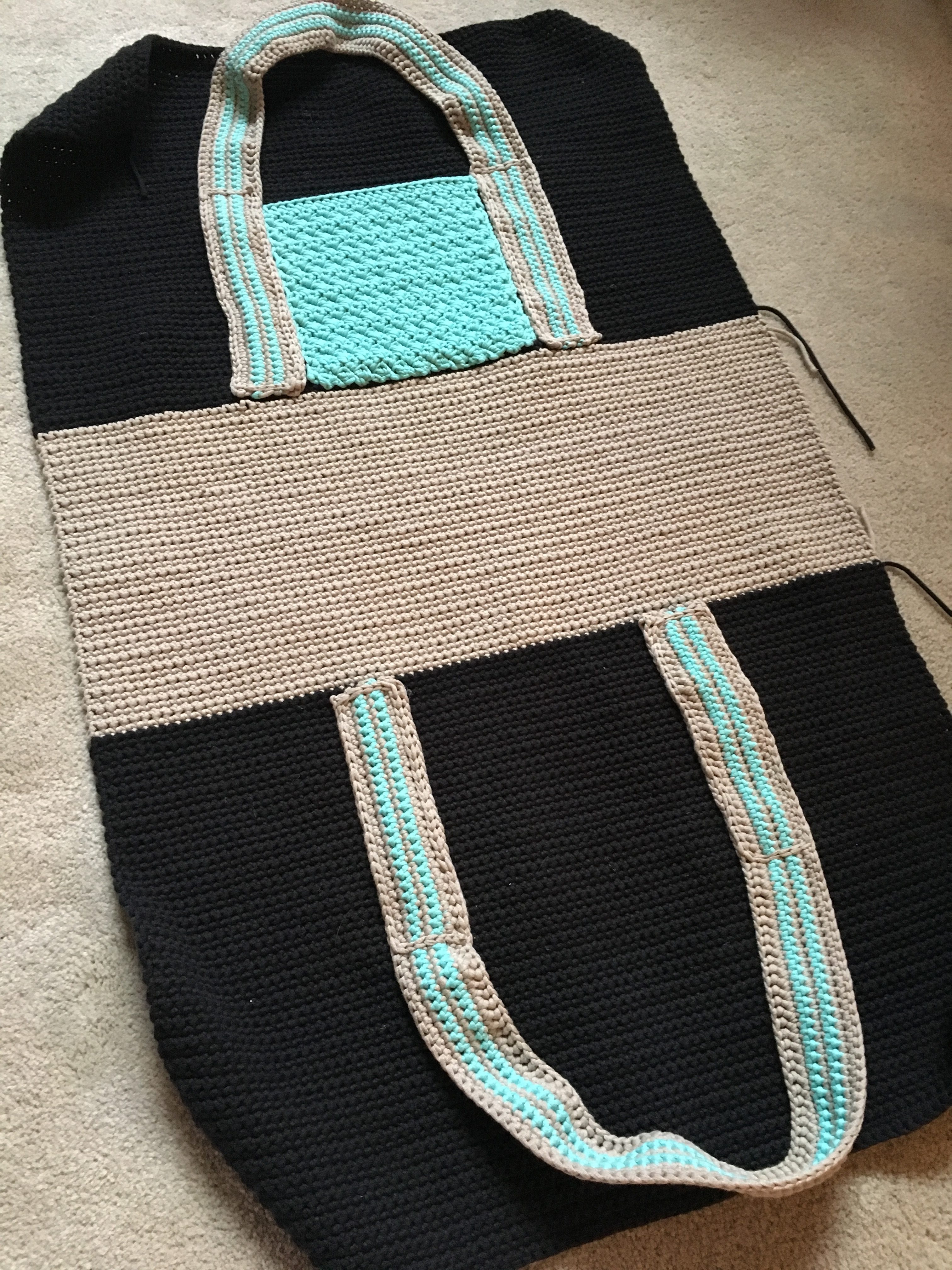 Crochet Weekender Bag – Crochet Pattern – Clover Needlecraft