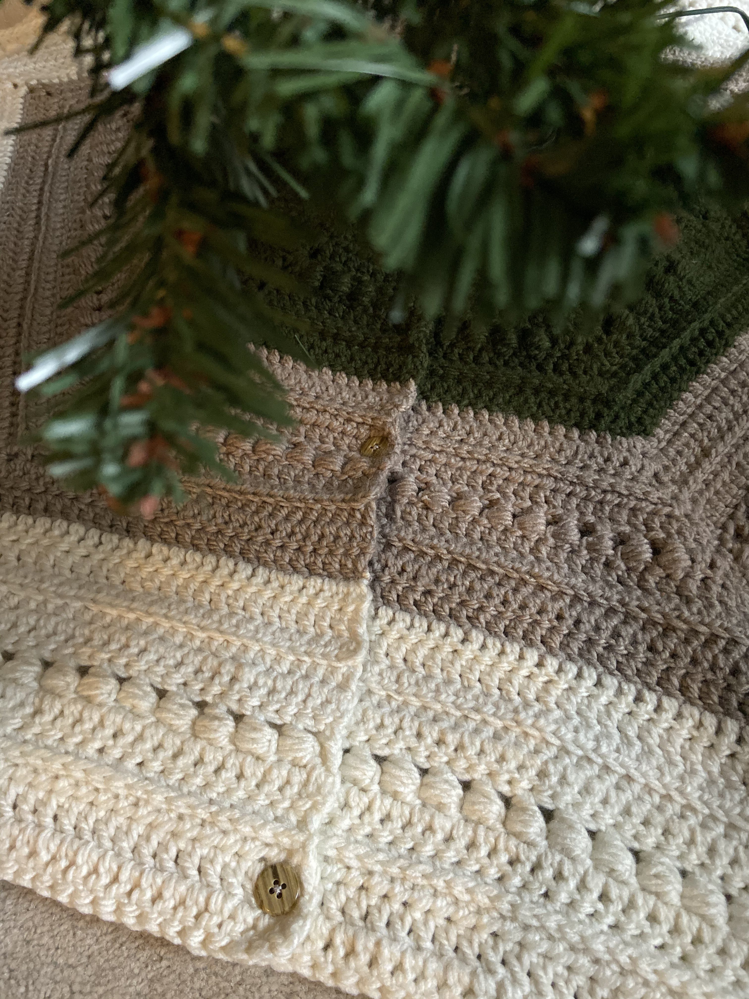 How We Use It: Tunisian Crochet Hooks *free scarf pattern inside