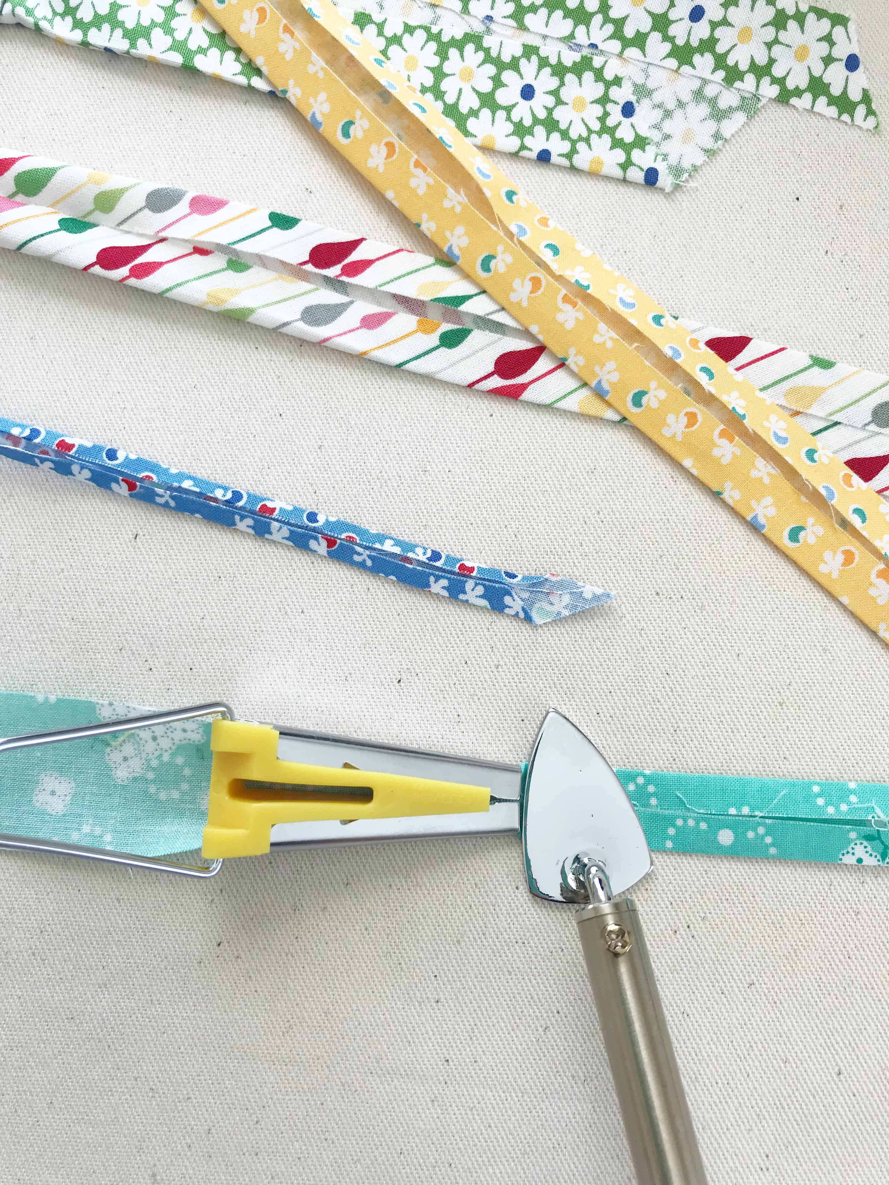 How to Use a Bias Tape Maker, Blog