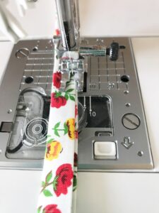 Sewing Fun With Bias Tape Binding by Dori Troutman – Clover