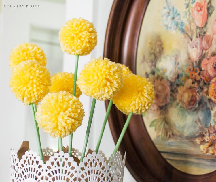 DIY Pom-Pom Floral Centerpiece by Country Peony