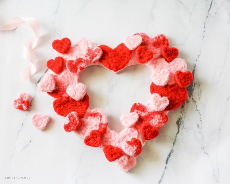 DIY Felt Heart Valentine's Day Wreath with Clover - Country Peony Blog