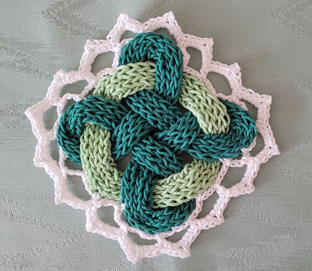 Patriotic Crochet Coasters - Celtic Knot Crochet