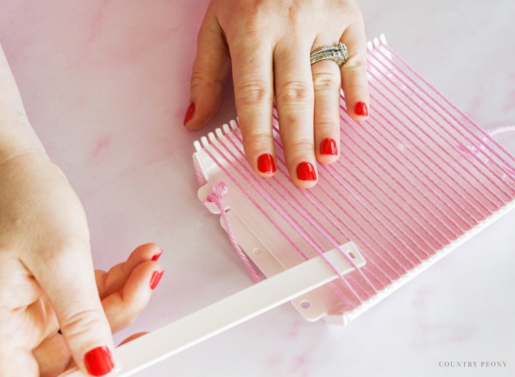 DIY Miniature Woven Wall Hanging with Clover's Mini Weaving Loom - Country Peony