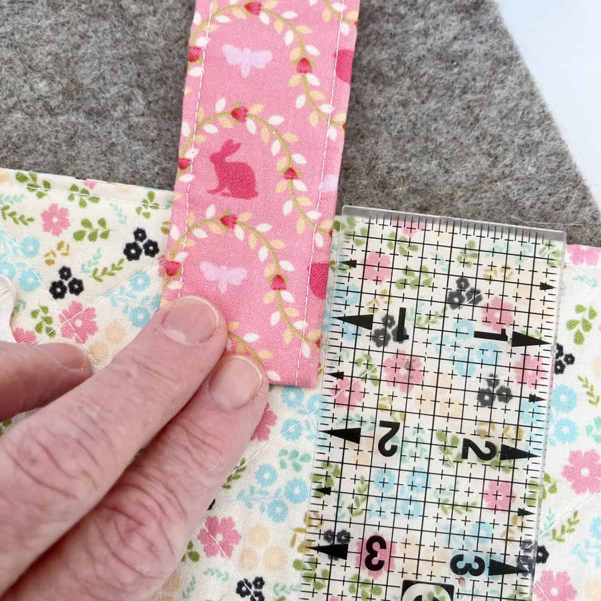 Making A Quiet Book {Part Three} – Sewing Tutorial – Clover Needlecraft